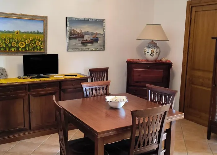 Basilicata Host To Host - Borgo San Basilio